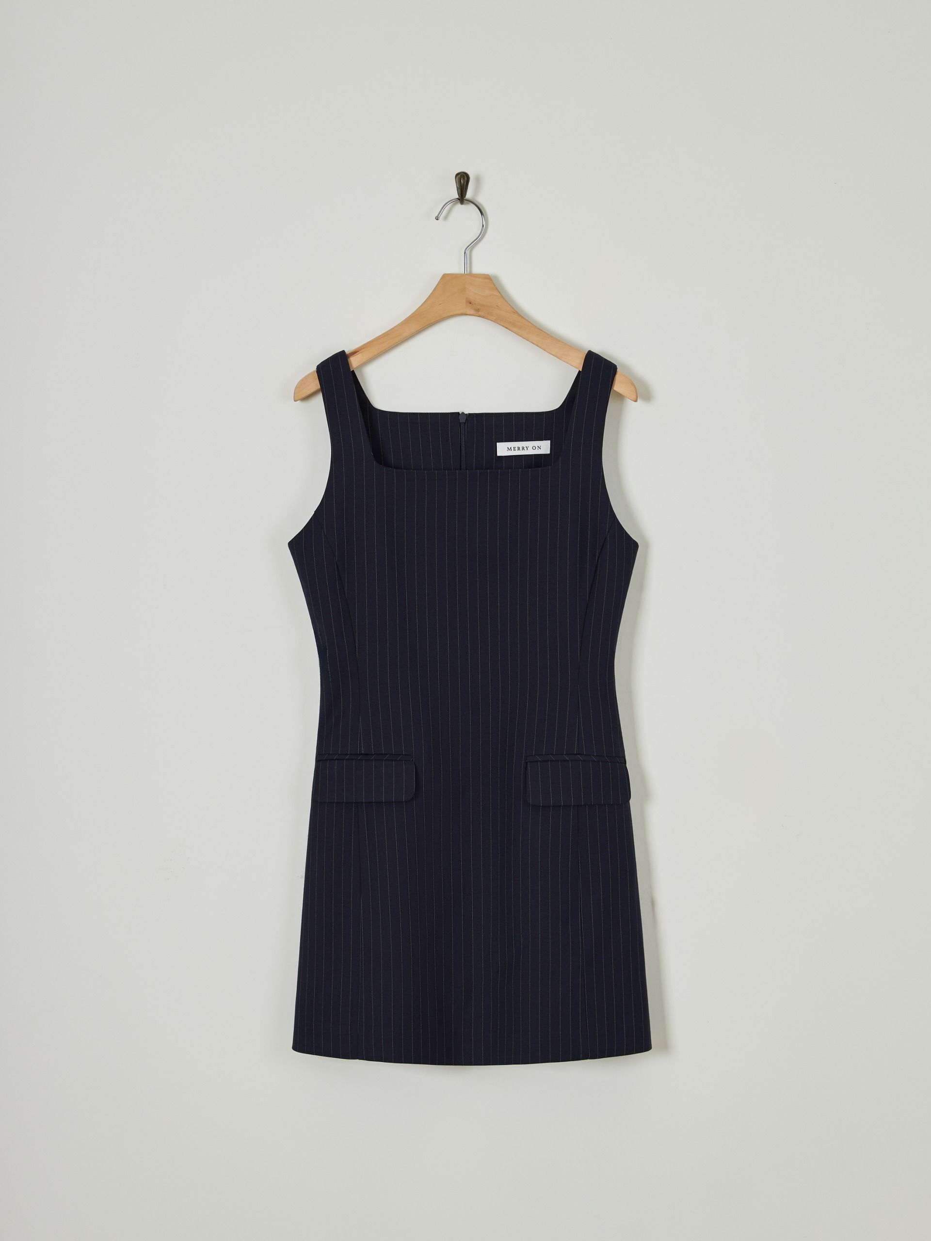Nord Stripe Dress [NAVY][Departure today]