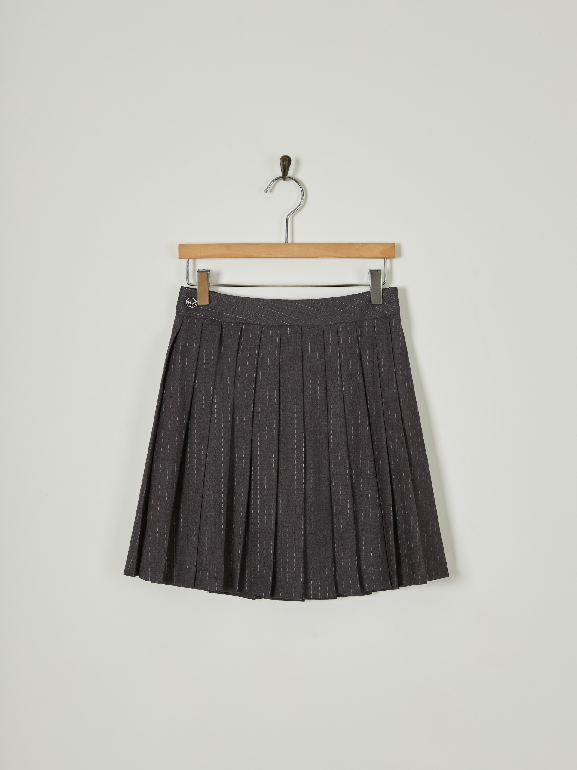 Wonder Stripe Skirt [GRAY][Departure today]